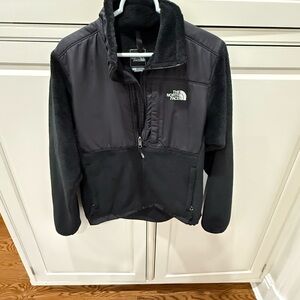 The North Face Black Full-Zip Fleece